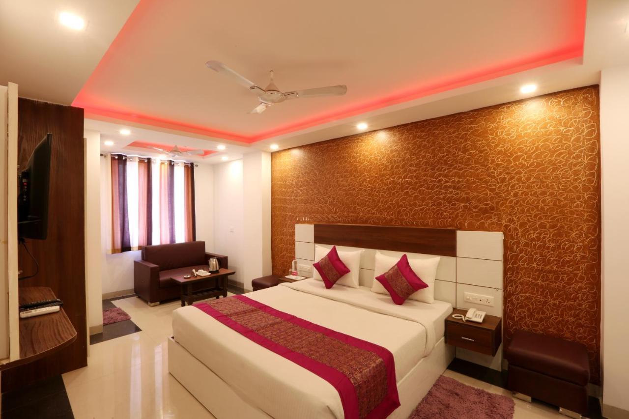 Hotel Square Stay New Delhi Eksteriør billede